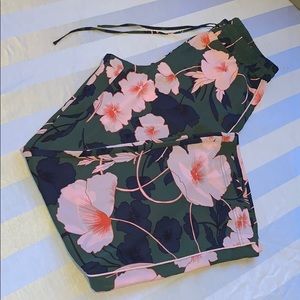 Silky Floral Dress Pants (NWOT)